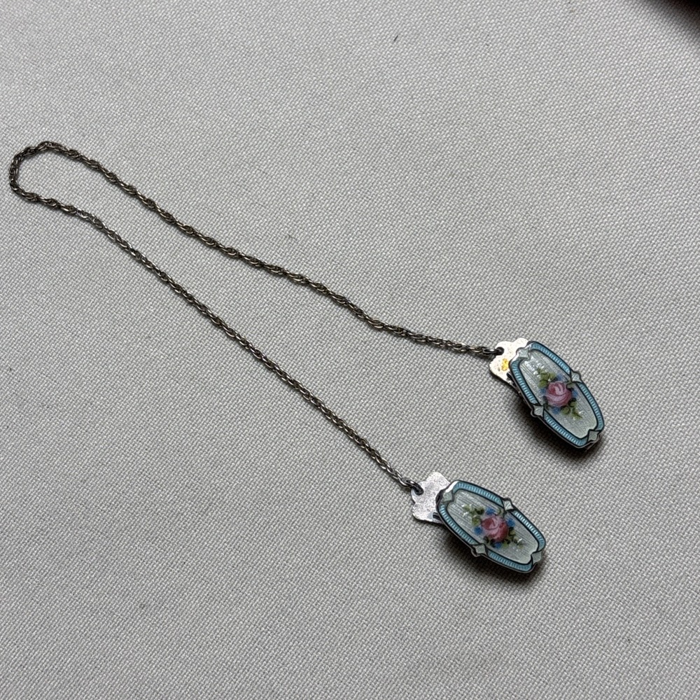 Vtg  Sterling Silver Top Guilloche Enamel Sweater   Clips With Chain Rose 1930s